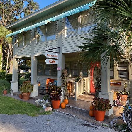 Nature Coast Inn & Cottages Inglis Bagian luar foto