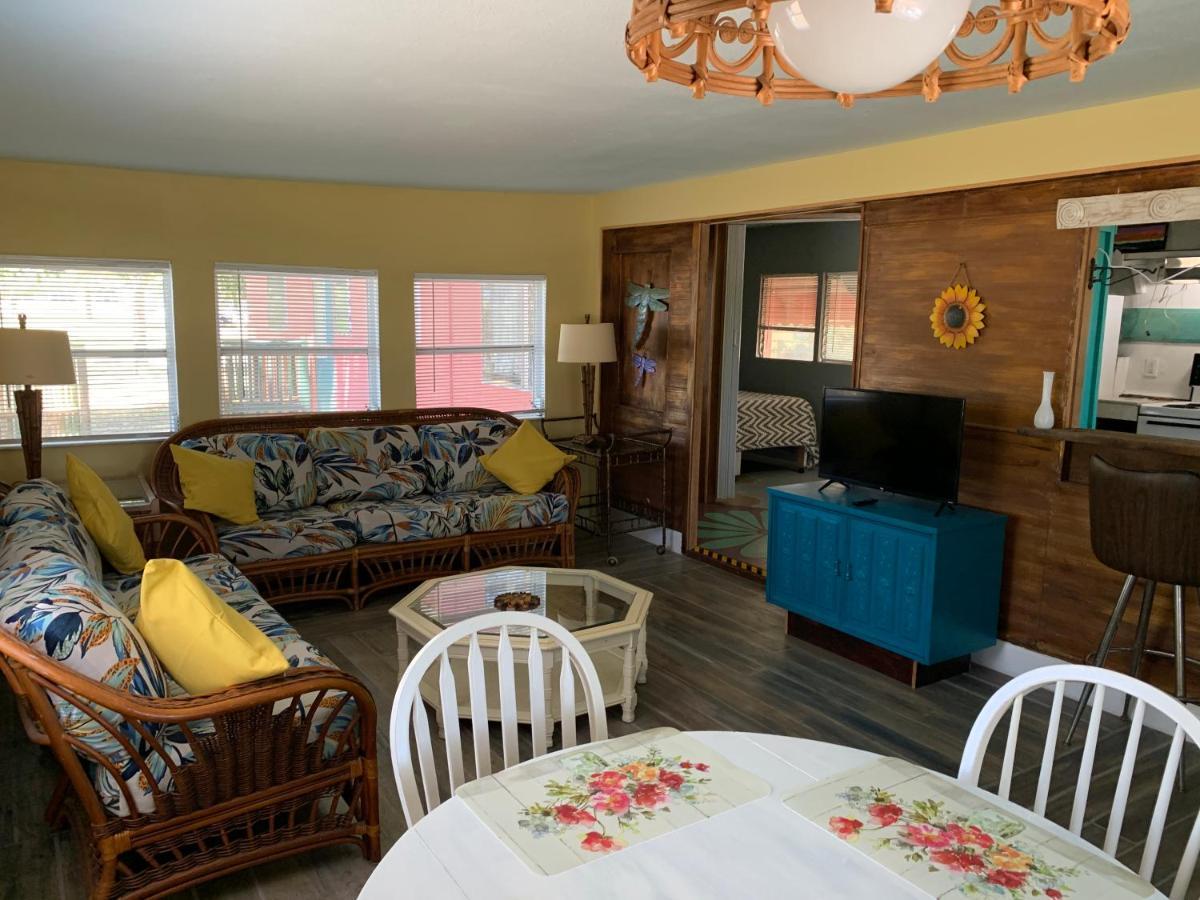 Nature Coast Inn & Cottages Inglis Bagian luar foto