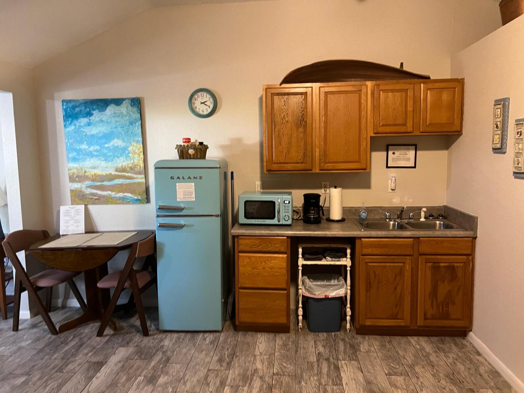 Nature Coast Inn & Cottages Inglis Bagian luar foto