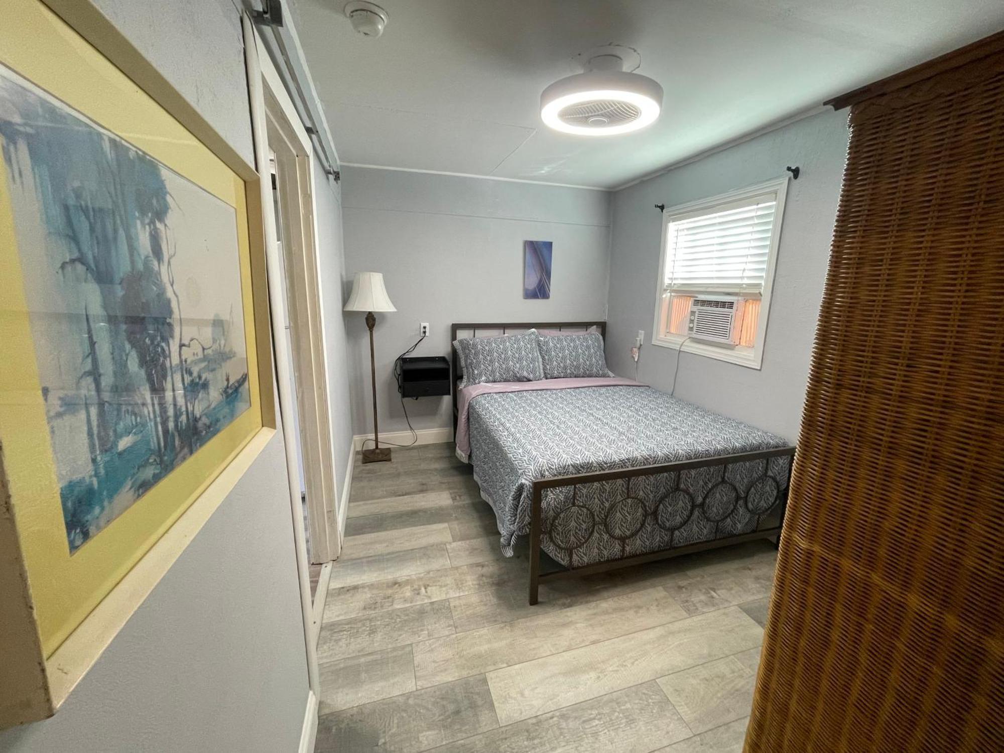 Nature Coast Inn & Cottages Inglis Bagian luar foto